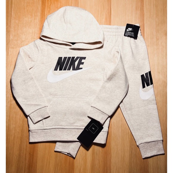 Nike Other - Nike Boys Pullover Joggers Set
